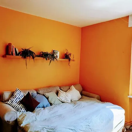 Charming 2 With Bikesfer Apartment *